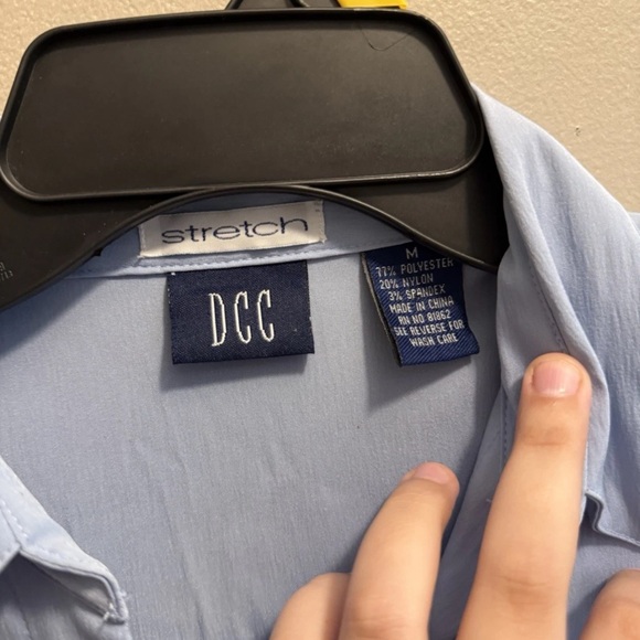 DC Blue Sleeveless Fitted Button Down Shirt - Picture 2 of 3